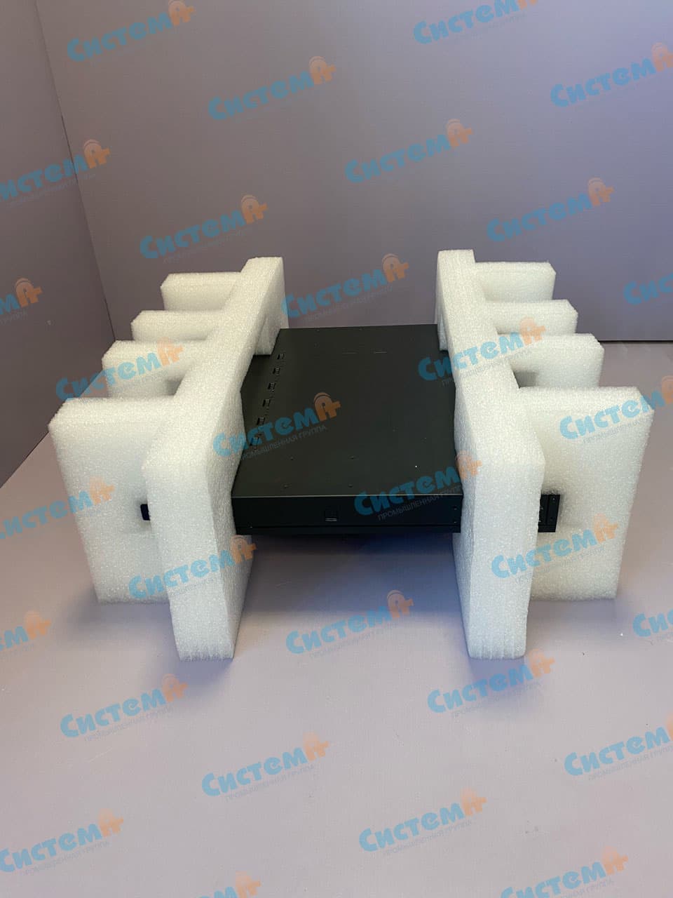 Надежная транспортная упаковка для компьютерного оборудования